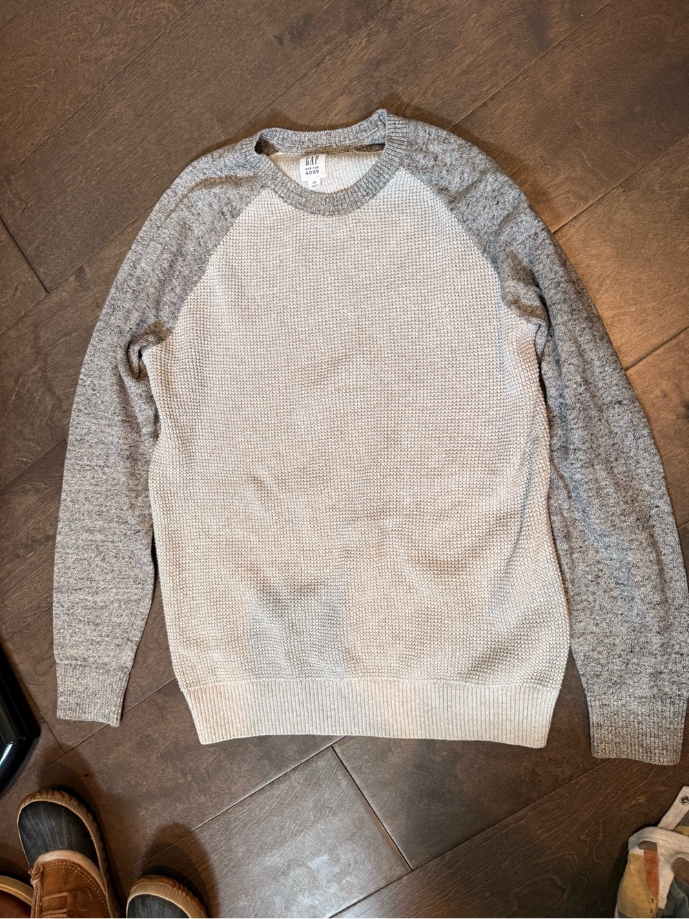 GAP Men’s Two-Tone Crewneck Sweater in Light Gray and Heather Gray